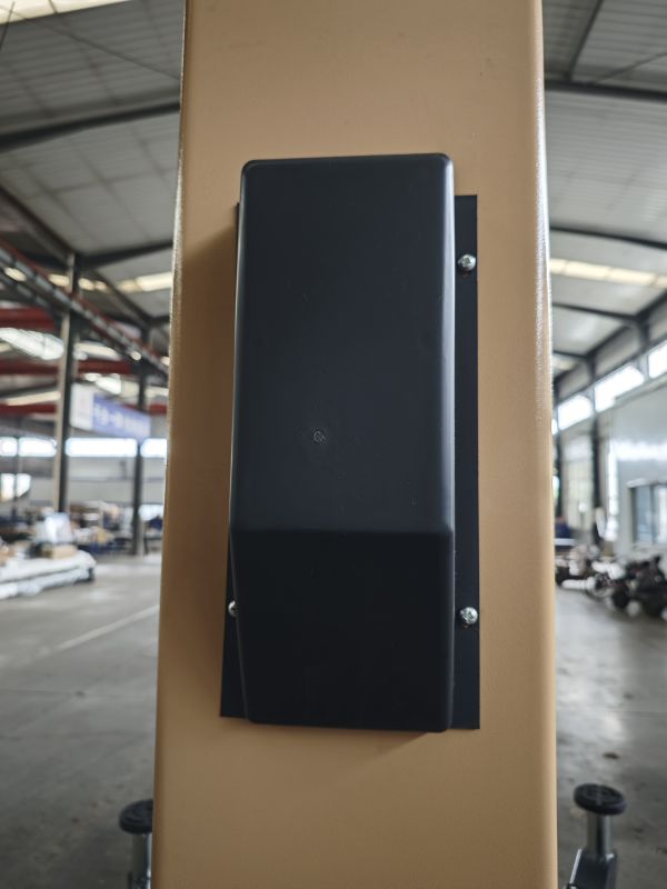 Thinkcar TVL 340S Двостійковий електрогідравлічний підйомник з верхньою синхронізацією («чиста підлога»)