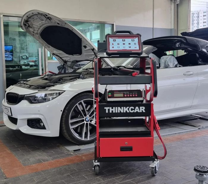 Thinkcar Trolley - універсальний візок для автосервісу